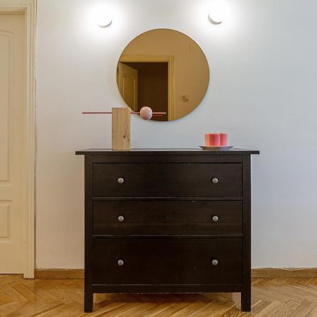 Cute 1 Bedroom Apartment With A Balcony Madrid Esterno foto